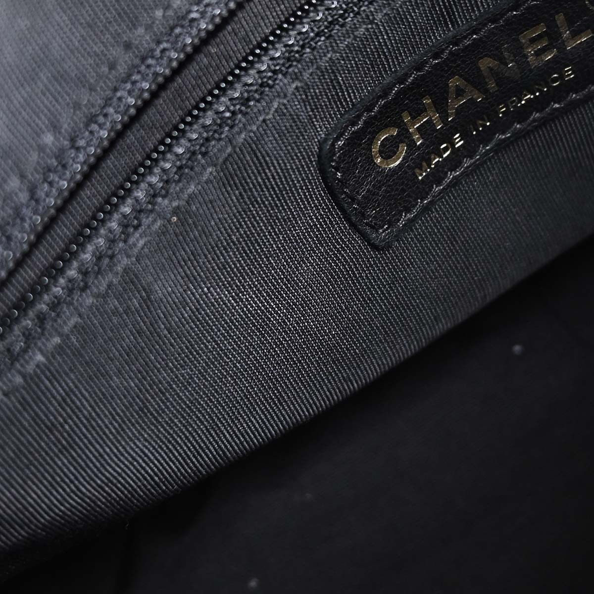 Chanel 2002-2003 Black Caviar Skin Hobo Handbag