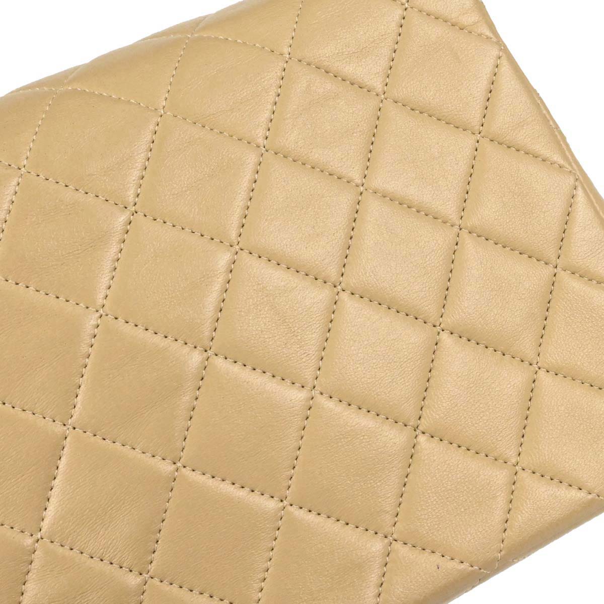 Chanel 1989-1991 Beige Lambskin Classic Square Flap Shoulder Bag 20