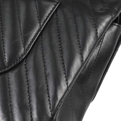 Chanel 2019 Black Lambskin Chevron Medium Classic Double Flap Shoulder Bag