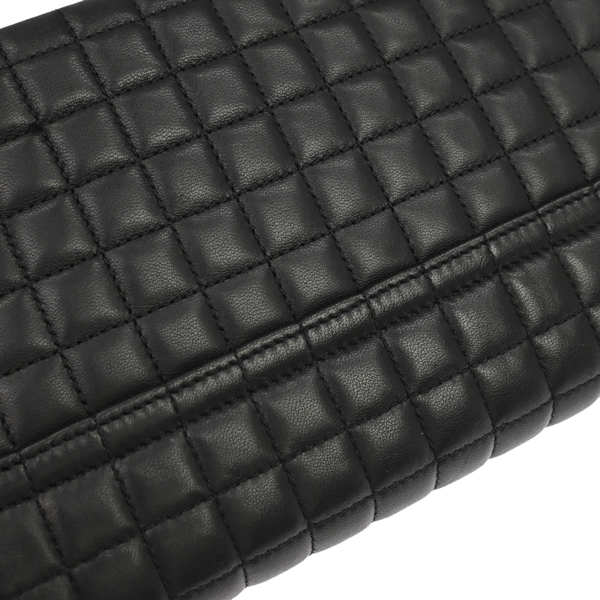 Chanel 2005-2006 Black Lambskin Choco Bar Camellia No.5 CC Clover Handbag