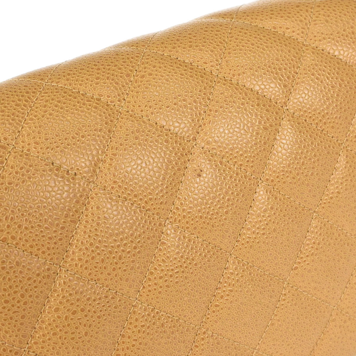 Chanel 1994-1996 Beige Caviar Skin Medium Diana Shoulder Bag