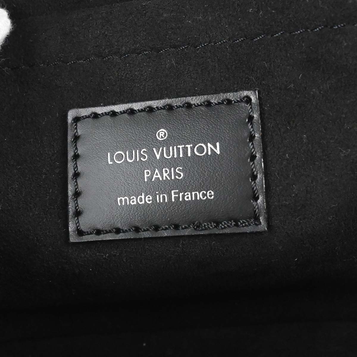 Louis Vuitton Black Epi Pochette Montaigne Handbag M59292