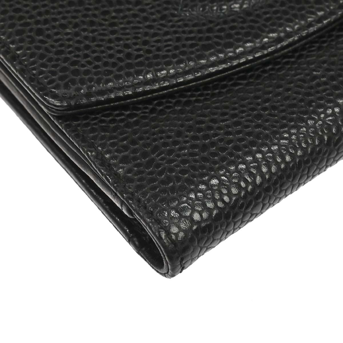 Chanel 2005-2006 Black Caviar Skin Bifold Wallet