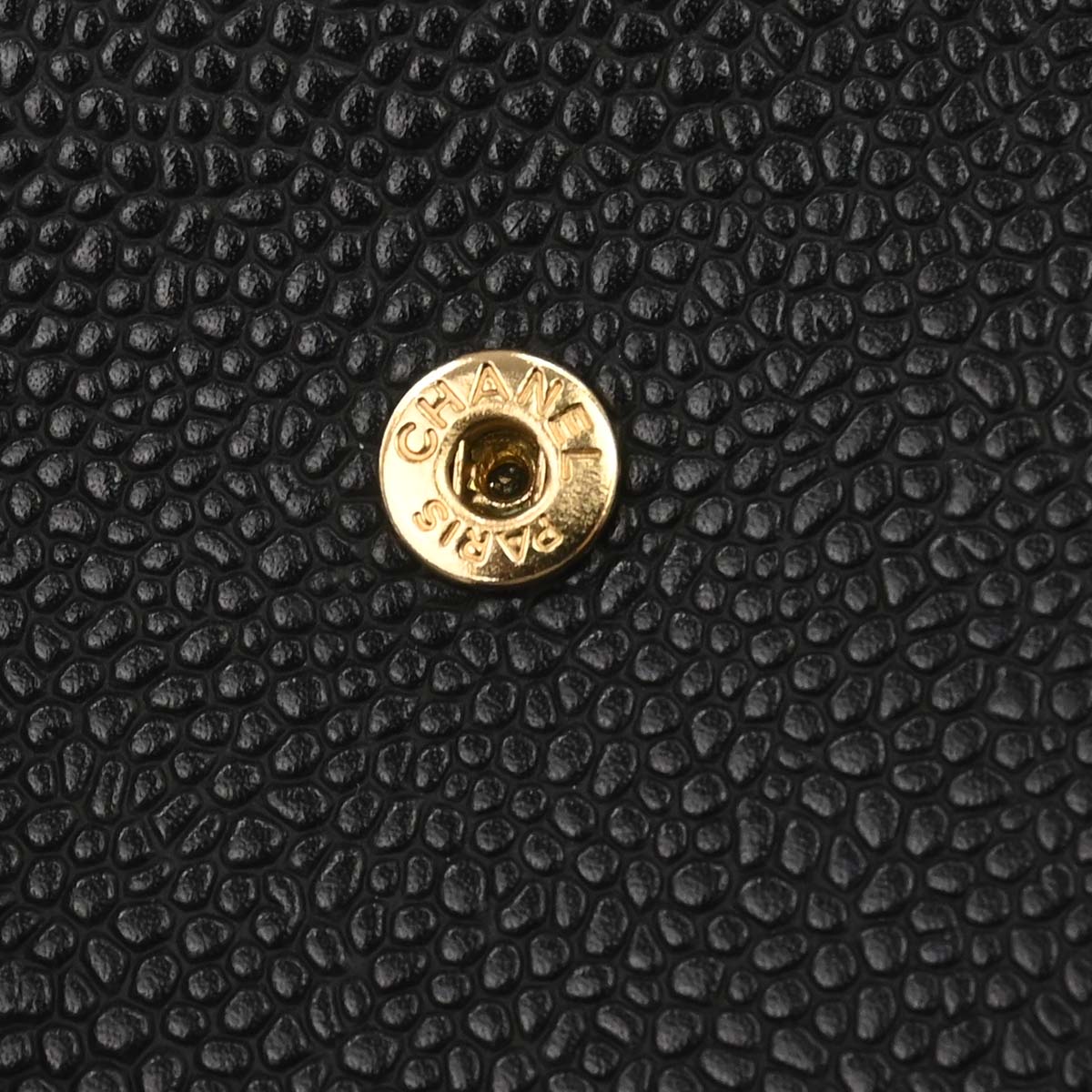 Chanel 2005-2006 Black Caviar Skin Bifold Wallet