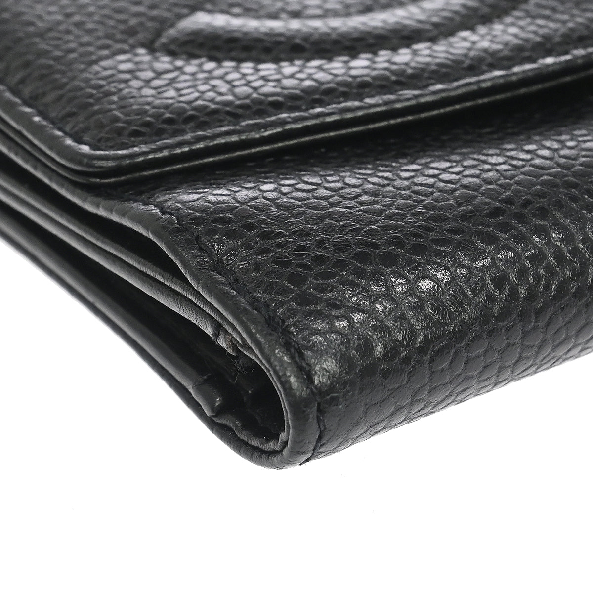 Chanel 1996-1997 Black Caviar Skin Bifold Wallet