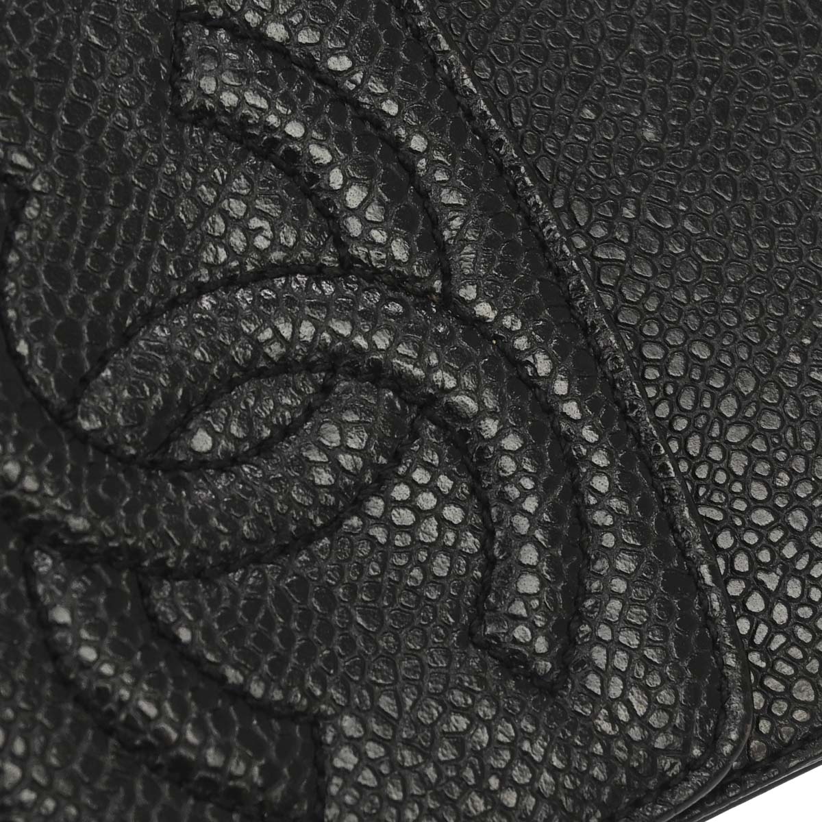 Chanel 1996-1997 Black Caviar Skin Chain Shoulder Bag Pochette Phone Case