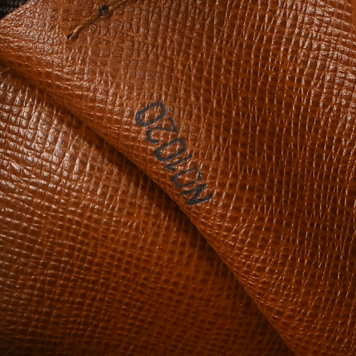Louis Vuitton 2000 Monogram Papillon 30 Handbag M51365
