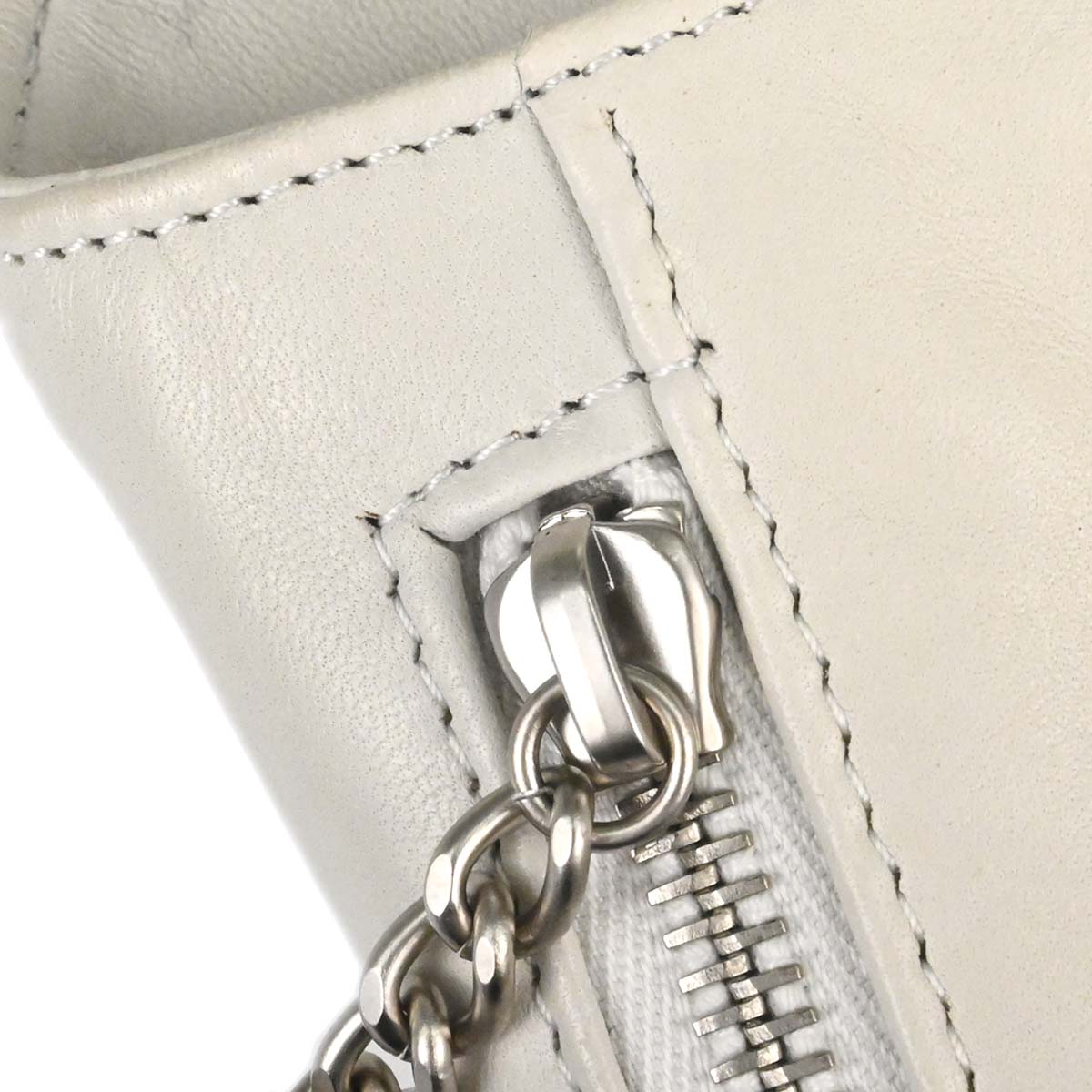 Chanel 2003-2004 White Lambskin Jacket Bag Body Bag