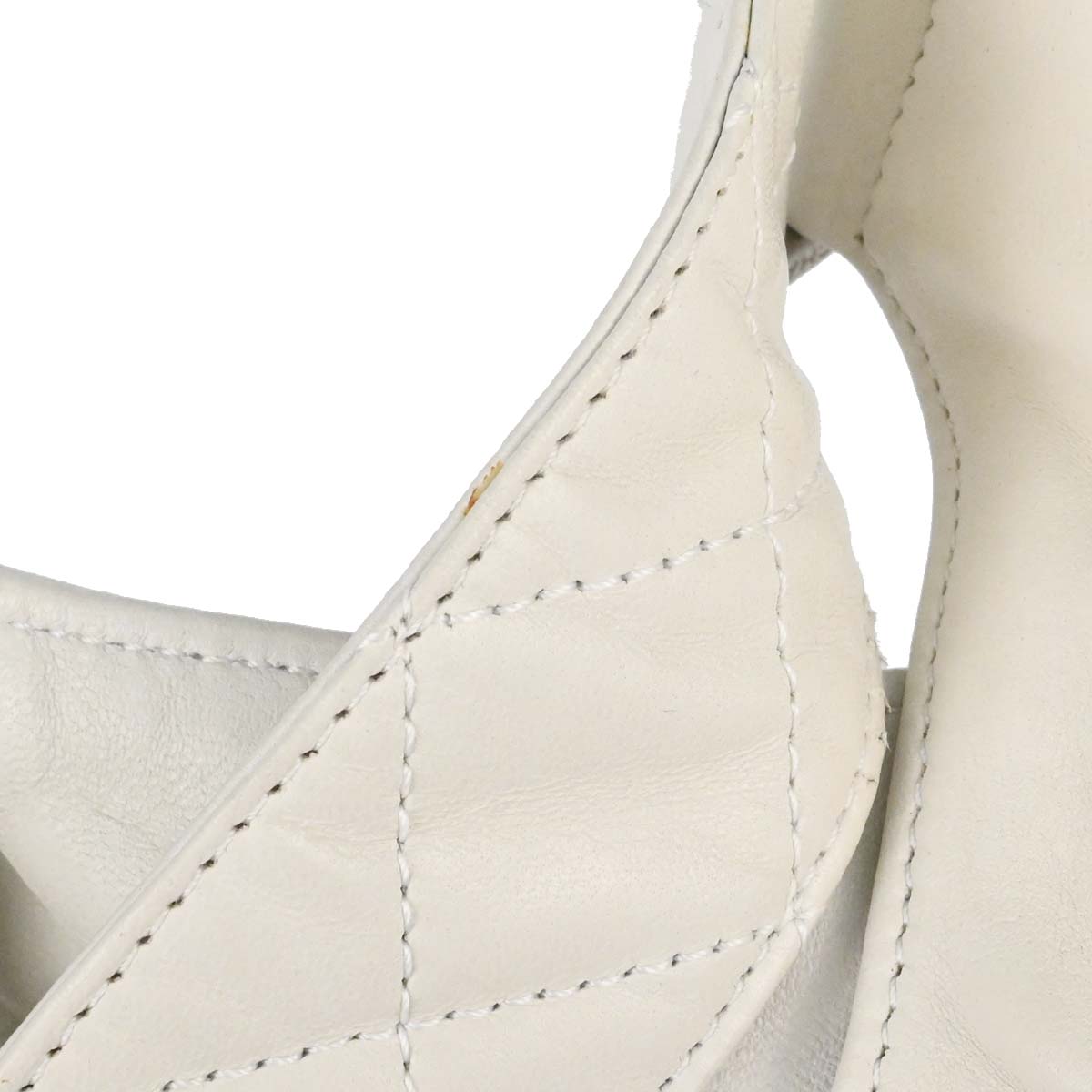 Chanel 2003-2004 White Lambskin Jacket Bag Body Bag