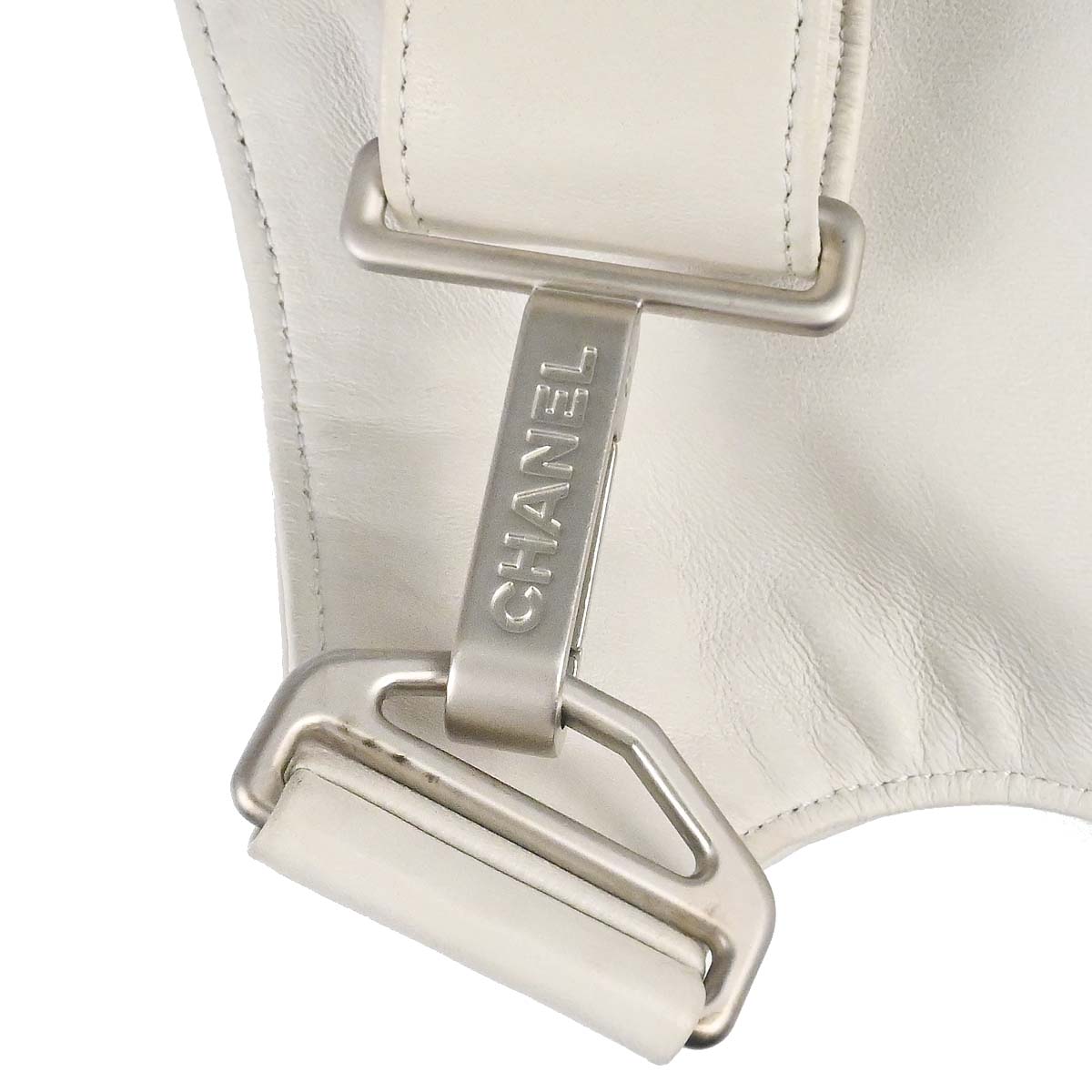 Chanel 2003-2004 White Lambskin Jacket Bag Body Bag