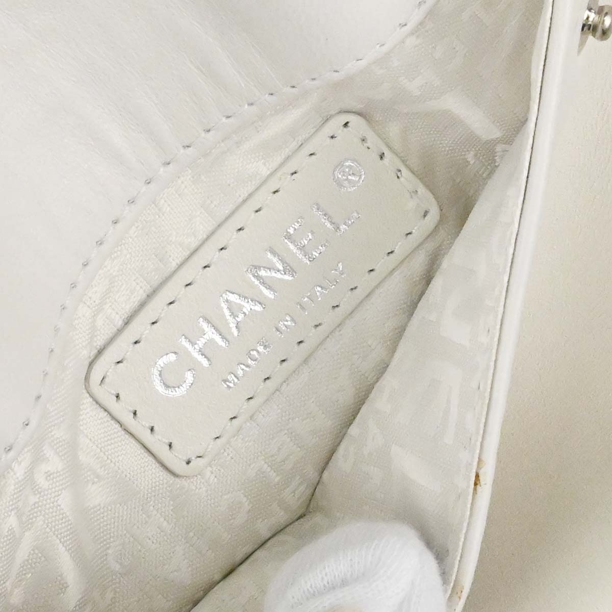 Chanel 2003-2004 White Lambskin Jacket Bag Body Bag