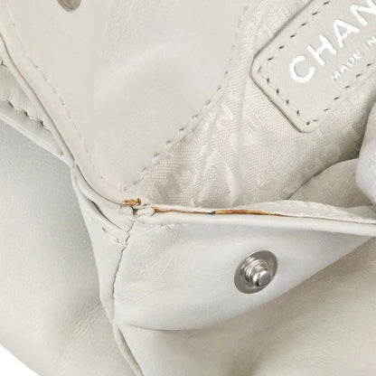 Chanel 2003-2004 White Lambskin Jacket Bag Body Bag