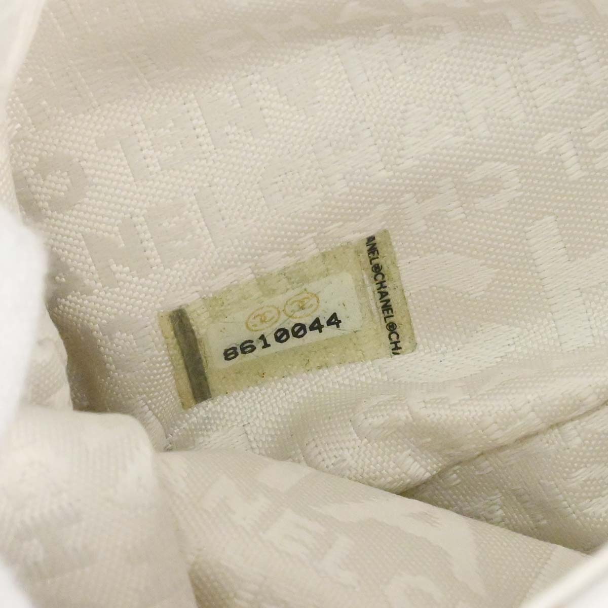 Chanel 2003-2004 White Lambskin Jacket Bag Body Bag