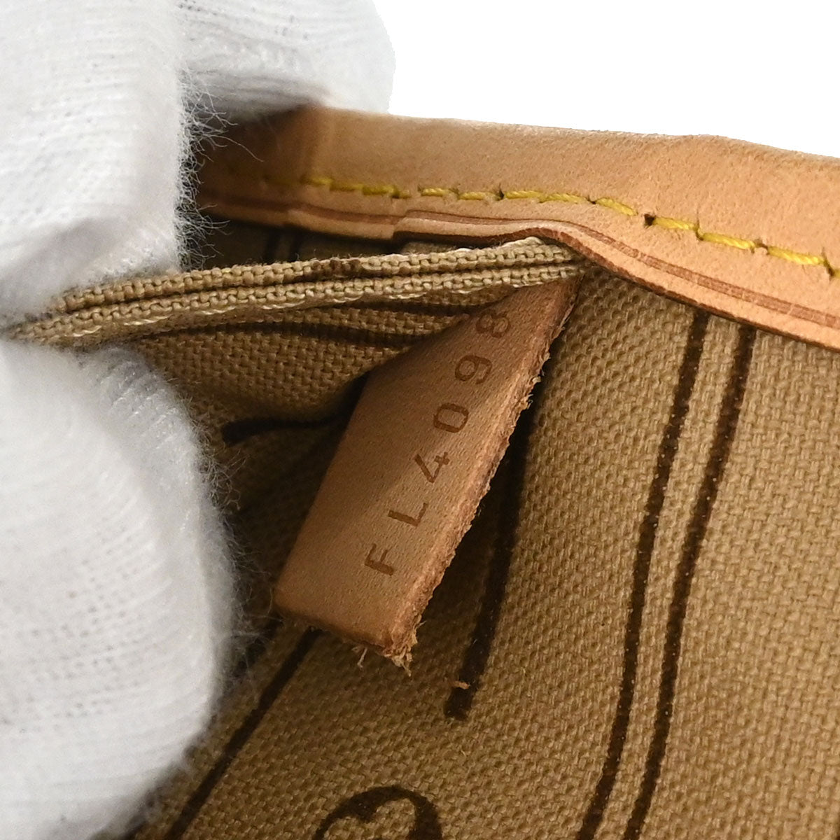 Louis Vuitton 2008 Monogram Neverfull PM Tote Handbag M40155