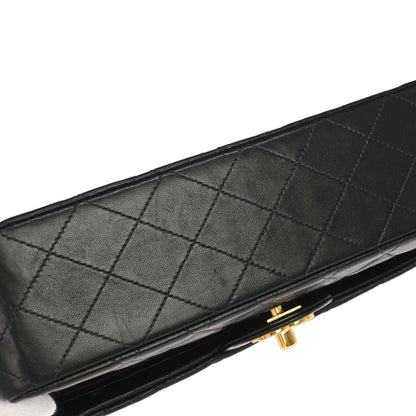 Chanel 2000-2002 Black Lambskin Medium Classic Double Flap Shoulder Bag