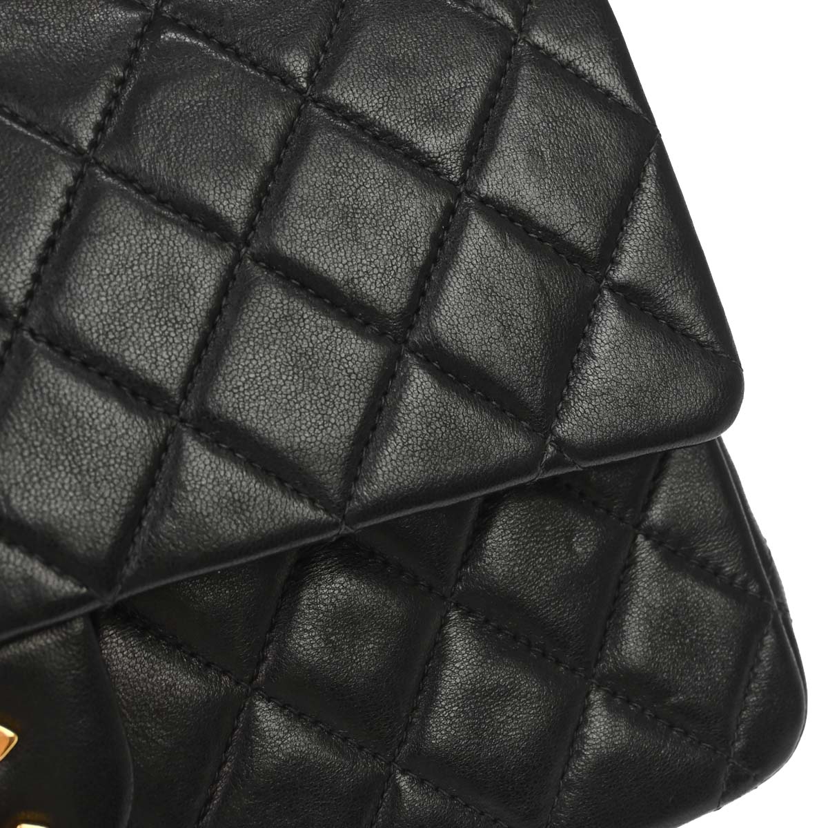Chanel 2000-2002 Black Lambskin Medium Classic Double Flap Shoulder Bag