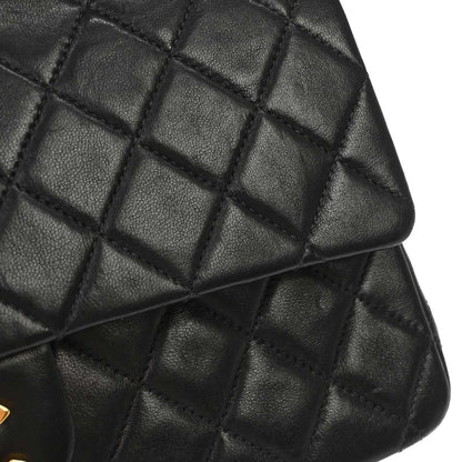 Chanel 2000-2002 Black Lambskin Medium Classic Double Flap Shoulder Bag