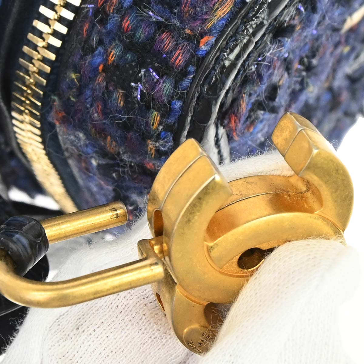 Chanel * 2018-2019 Navy Black Tweed Python Filigree 2way Shoulder Vanity Handbag