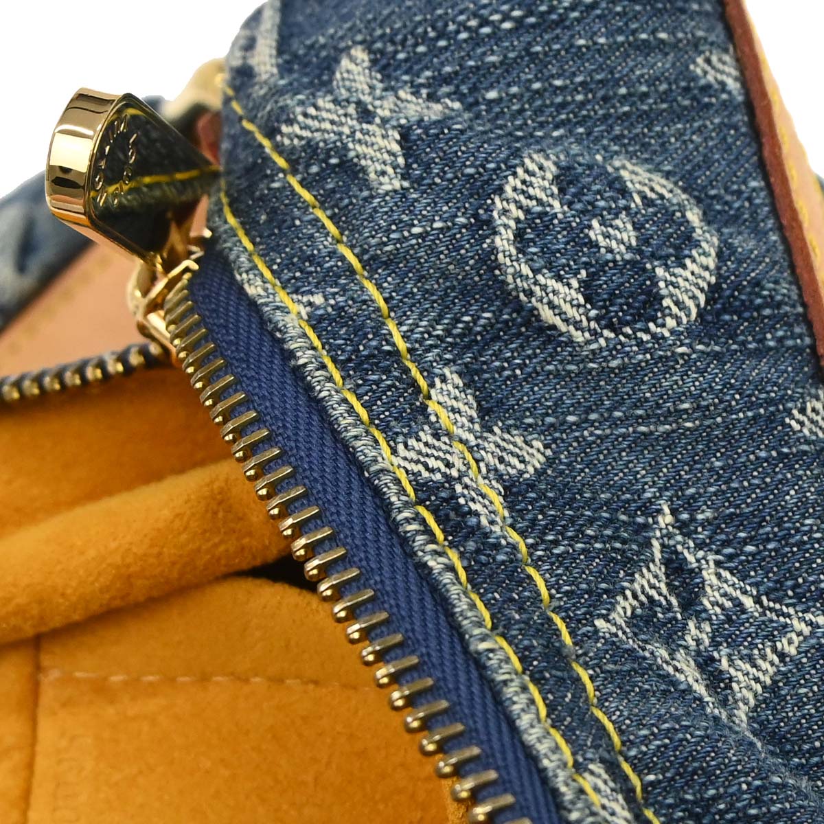 Louis Vuitton 2006 Blue Monogram Denim Baggy PM Shoulder Bag M95049