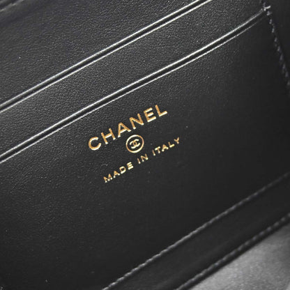 Chanel 2019 Beige Calfskin Filigree Vanity Shoulder Bag