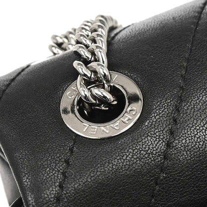 Chanel 2017-2018 Black Calfskin Chevron Shoulder Bag
