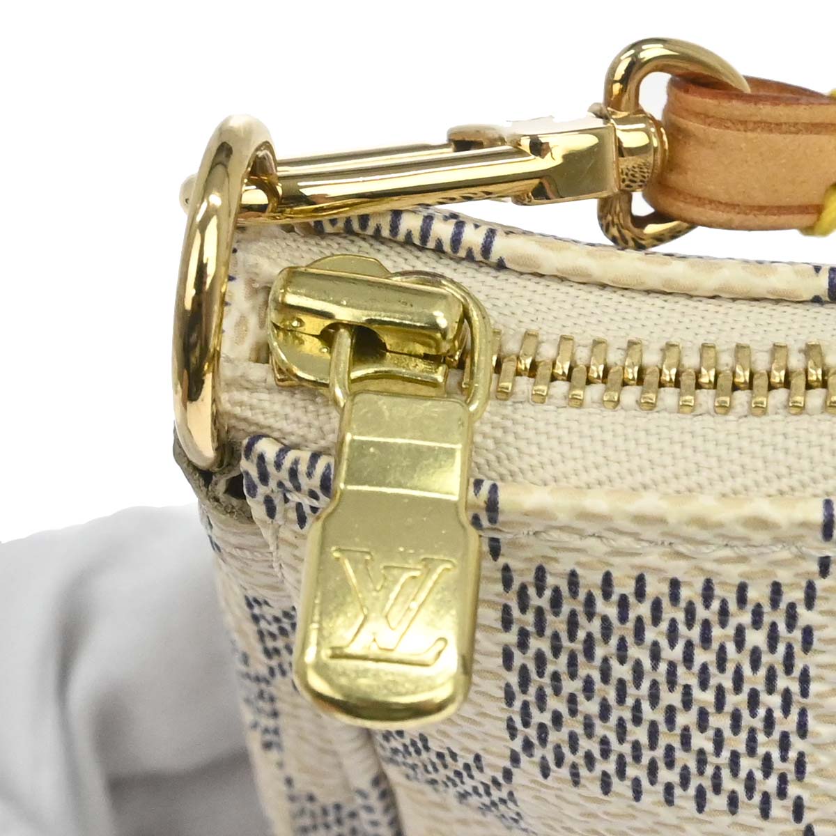 Louis Vuitton Damier Azur Pochette Accessoires Handbag N51986
