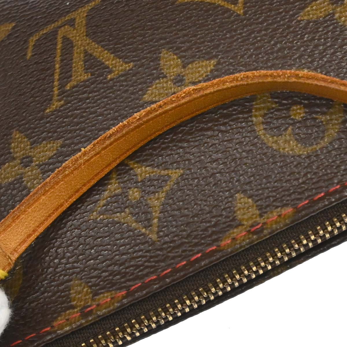 Louis Vuitton Monogram Cherry Pochette Accessoires Handbag M95008
