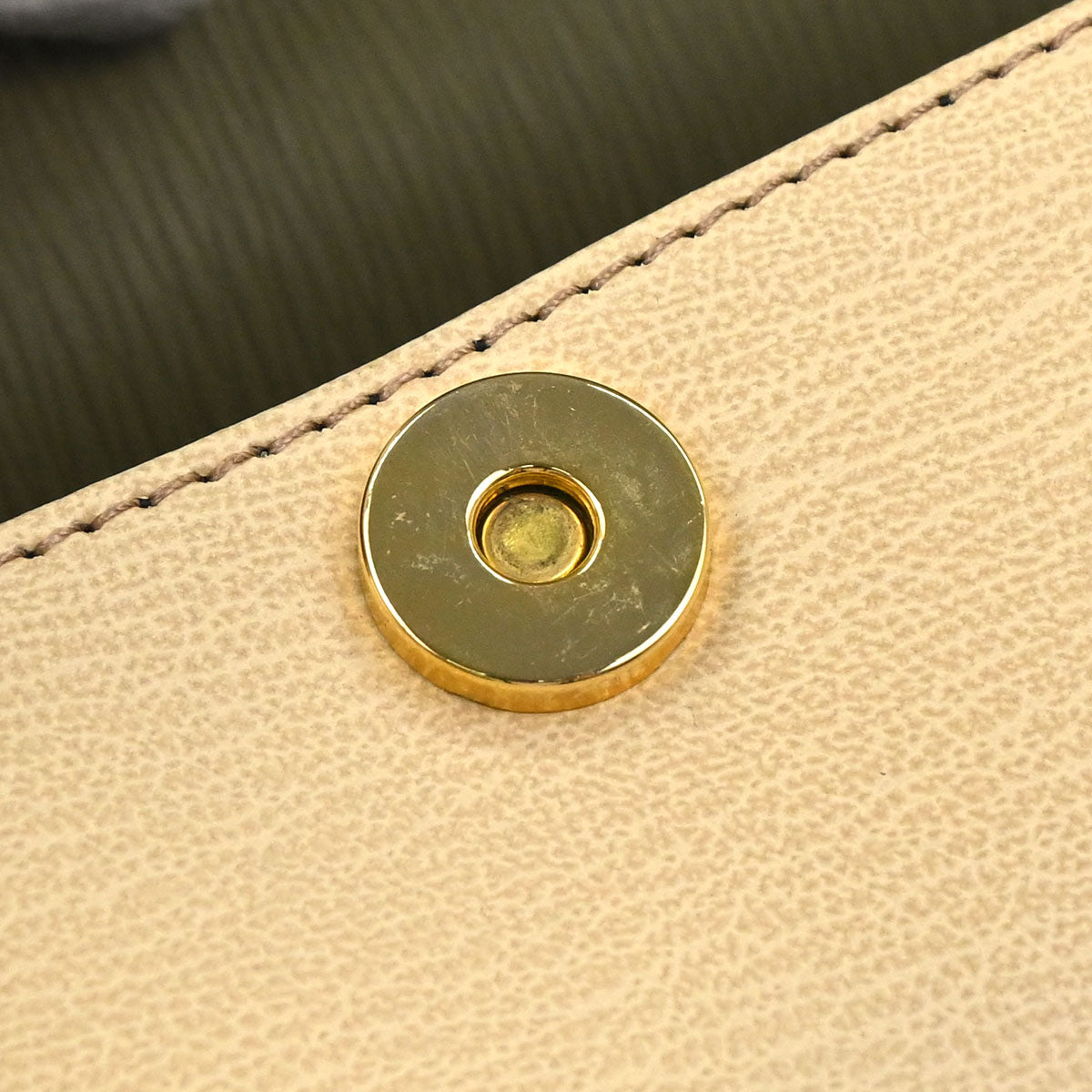 Loewe Beige Green Leather Velazquez Handbag