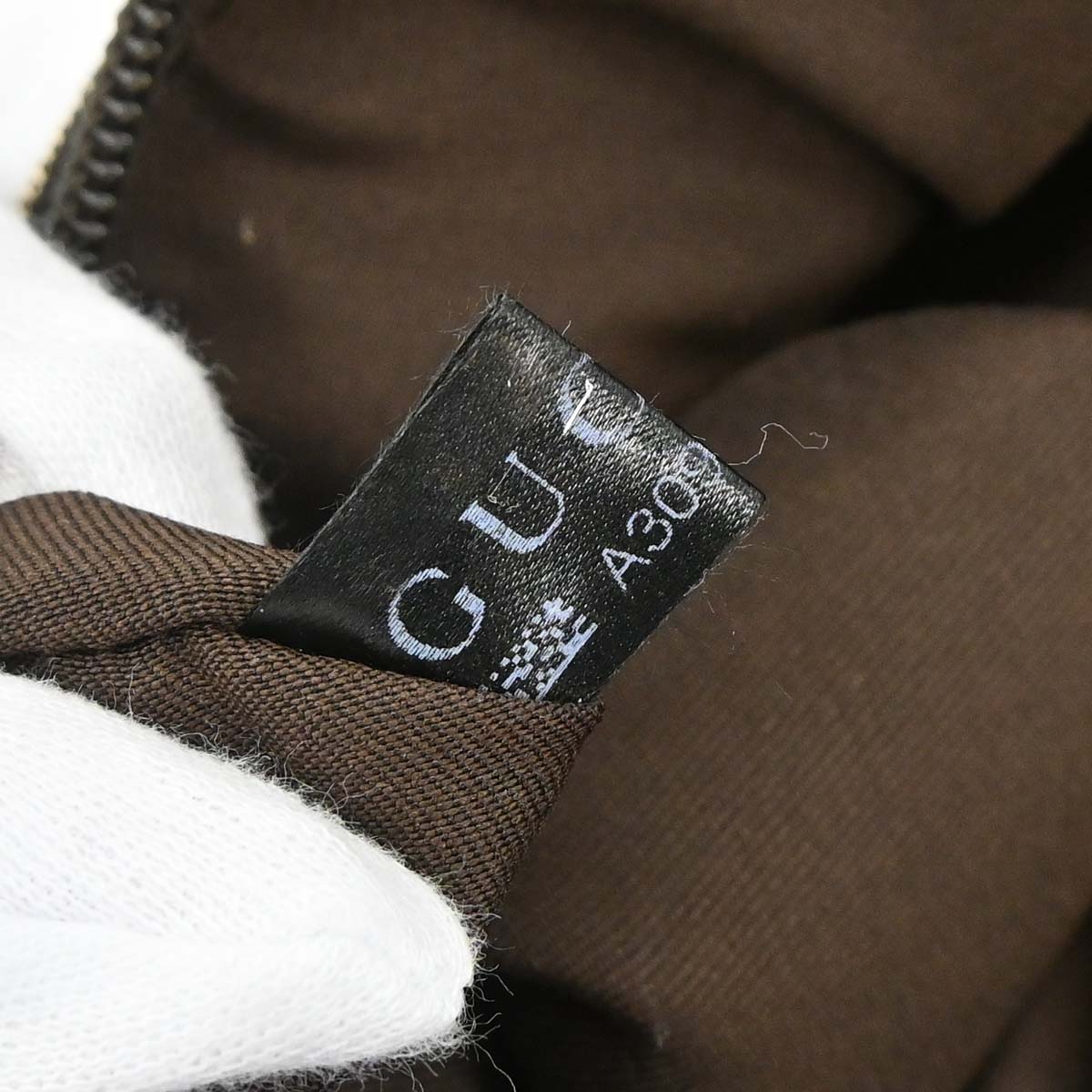 Gucci Beige Canvas GG Sherry Line Duffle Handbag