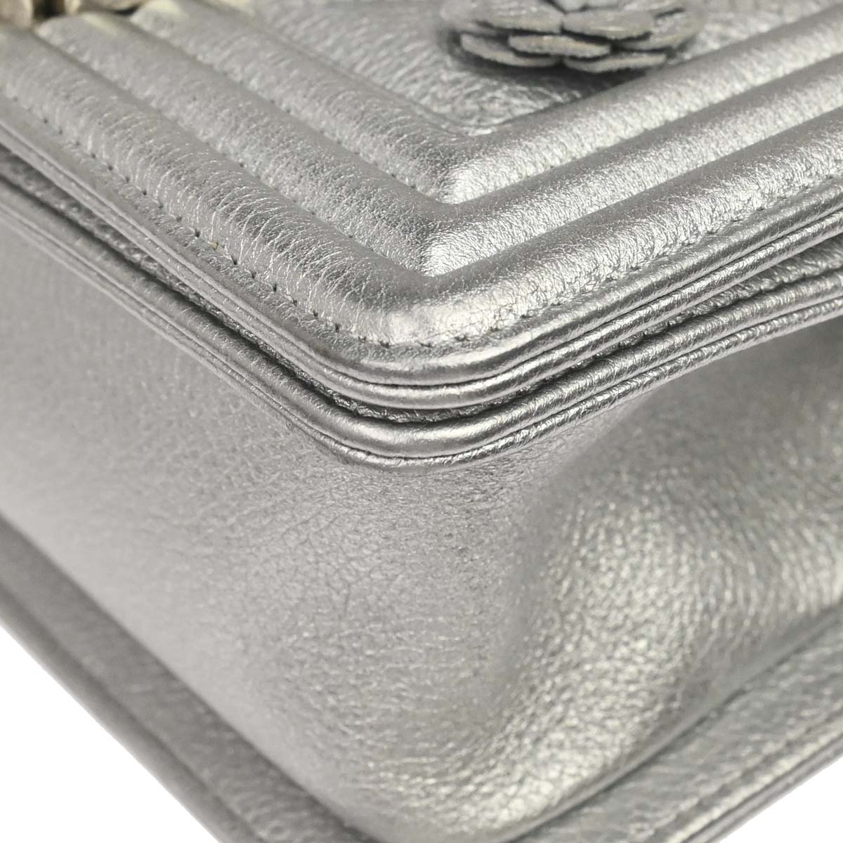 Boy Chanel 2019 Silver Lambskin Camellia Applique Small Chain Shoulder Bag