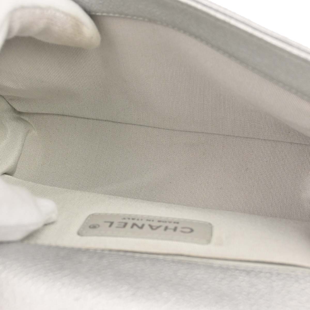 Boy Chanel 2019 Silver Lambskin Camellia Applique Small Chain Shoulder Bag