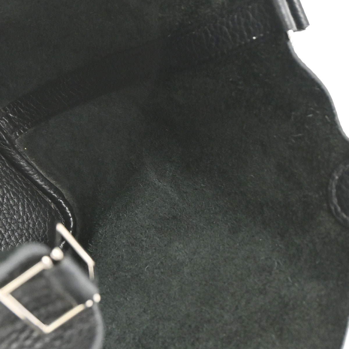 Hermes Black Taurillon Clemence Picotin Lock 18 PM Handbag