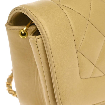 Chanel 1991-1994 Beige Lambskin Small Diana Shoulder Bag
