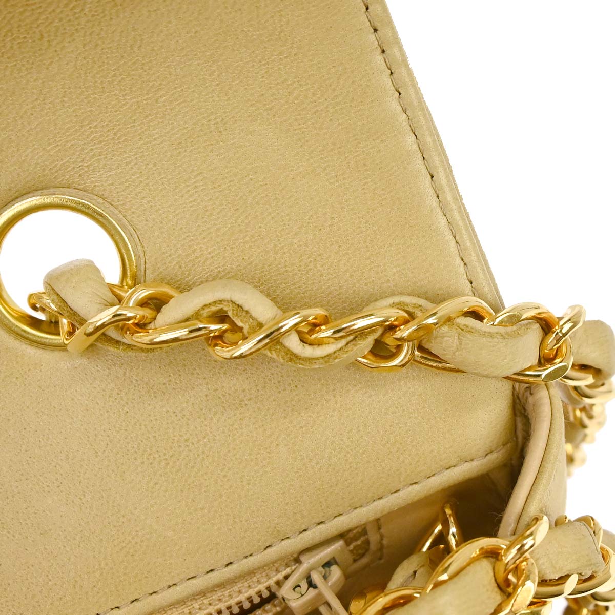 Chanel 1991-1994 Beige Lambskin Small Diana Shoulder Bag