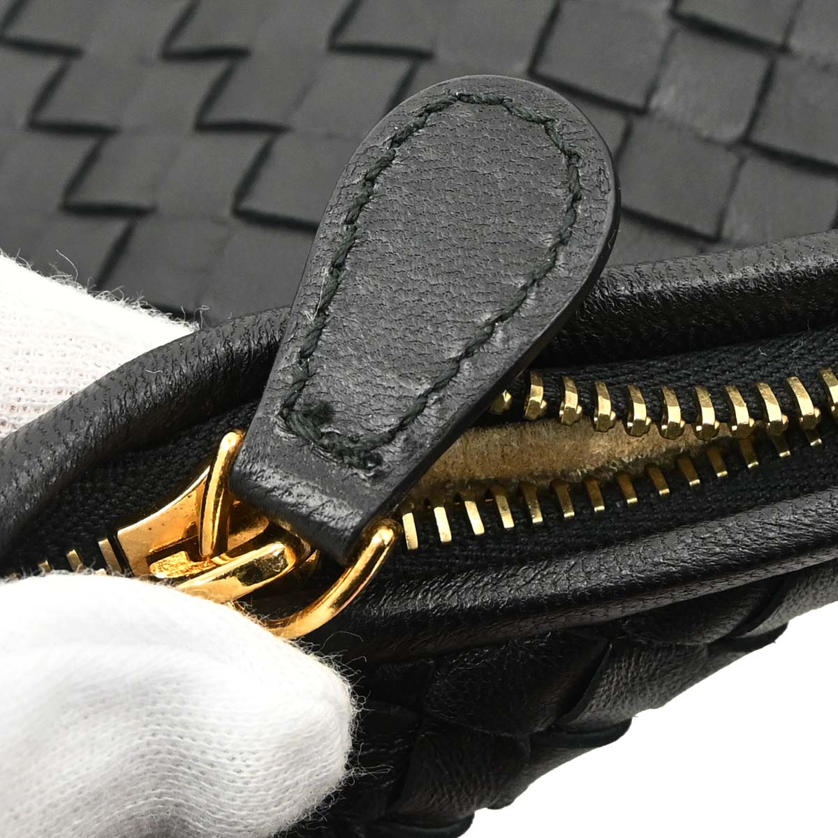 Bottega Veneta Black Lambskin Intrecciato Hobo Handbag