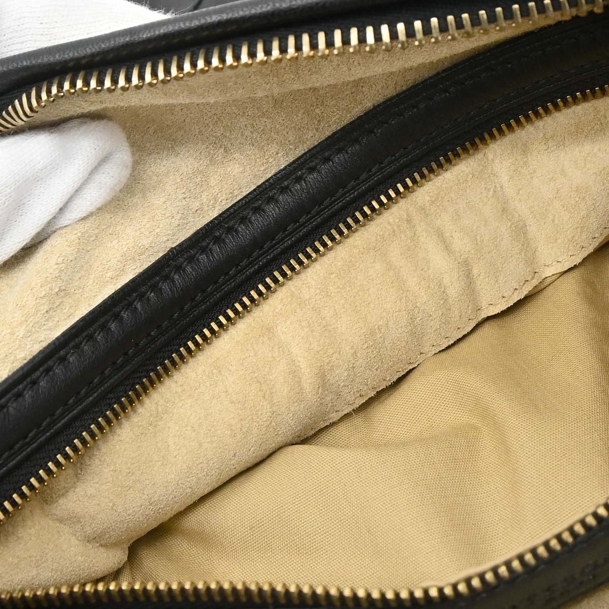 Bottega Veneta Black Lambskin Intrecciato Hobo Handbag