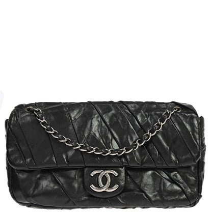 Chanel Black Glazed Calfskin Twisted Flap Shoulder Bag