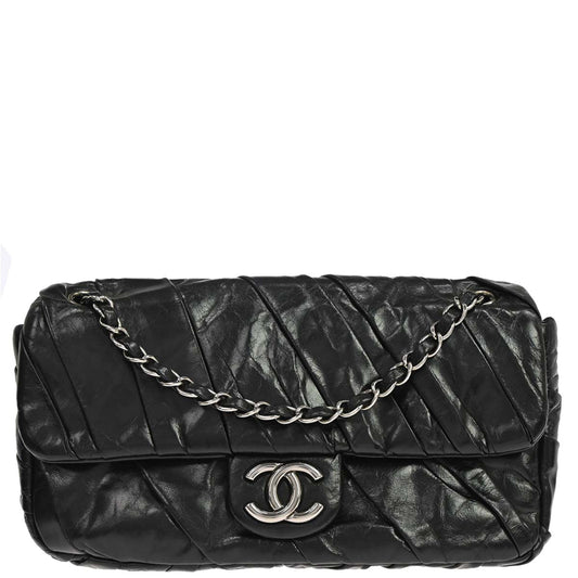 Chanel Black Glazed Calfskin Twisted Flap Shoulder Bag