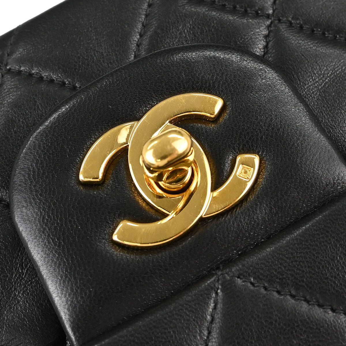 Chanel Black Lambskin Medium Classic Double Flap Shoulder Bag