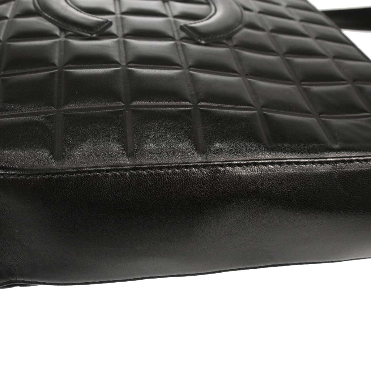 Chanel 2002-2003 Black Lambskin Choco Bar Tote Handbag