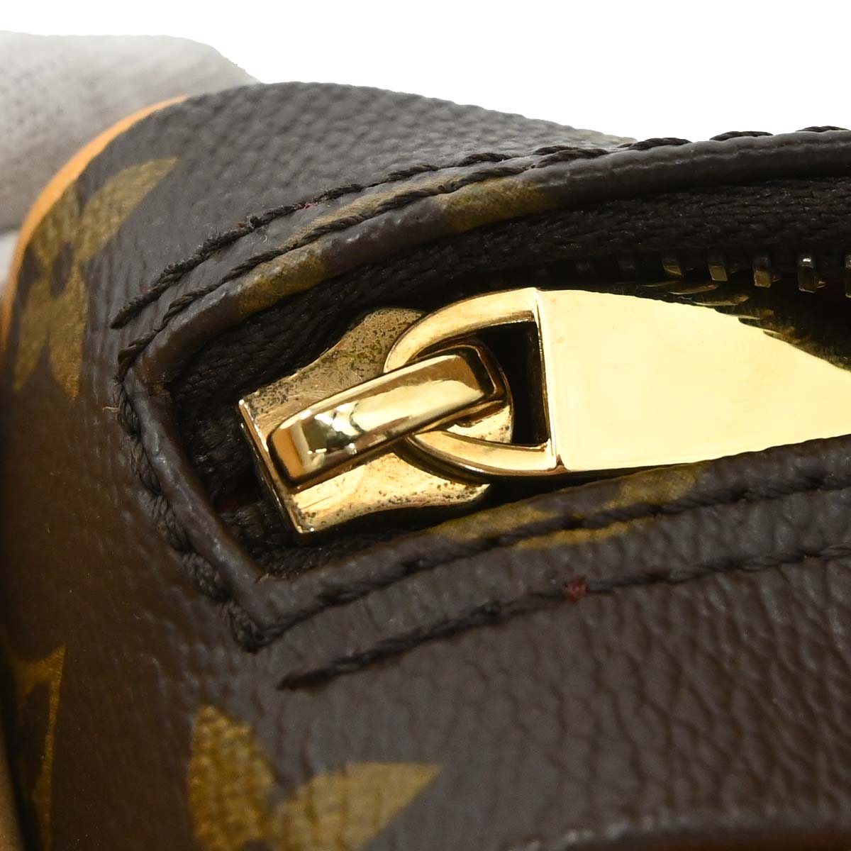 Louis Vuitton Monogram Croissant MM Handbag M51512
