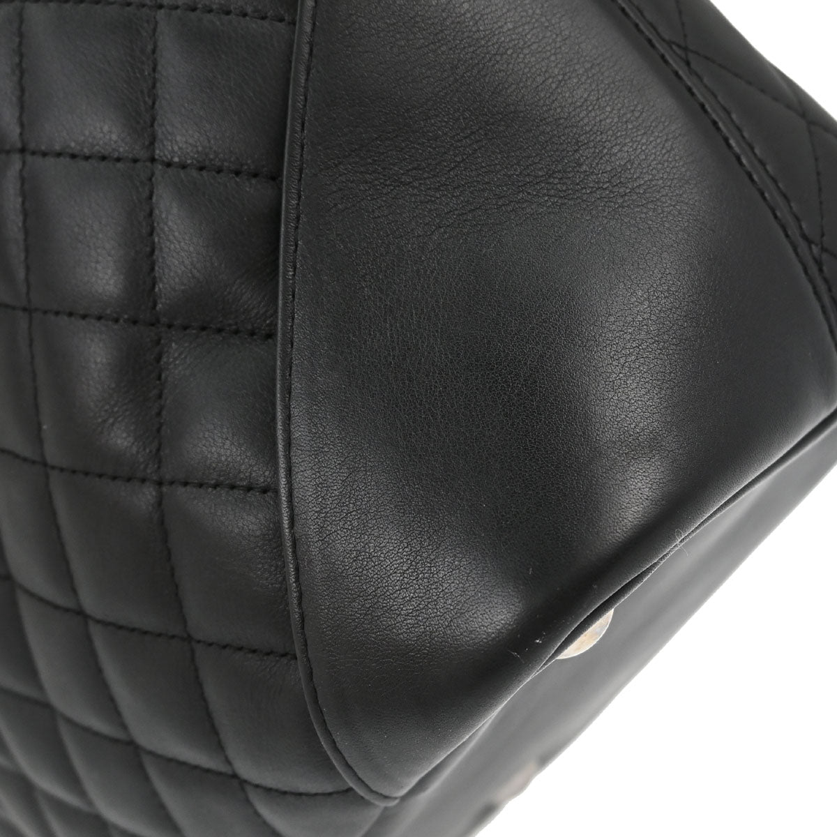 Chanel 2004-2005 Black Calfskin Cambon Ligne Tote Handbag