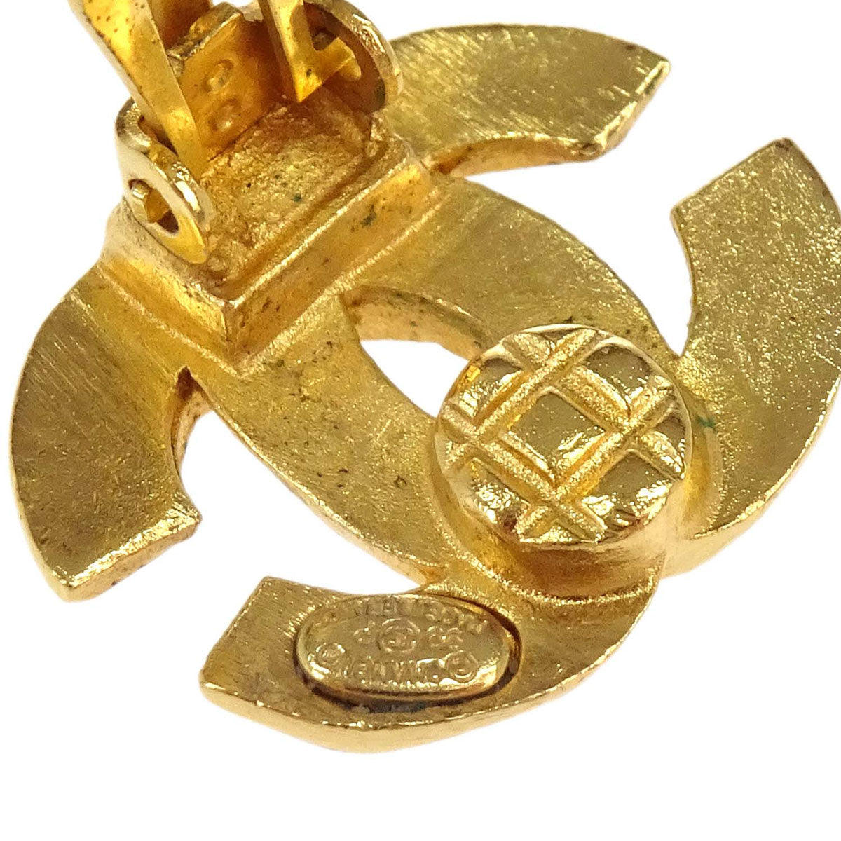 Chanel CC Clip-On Earrings Gold 99P