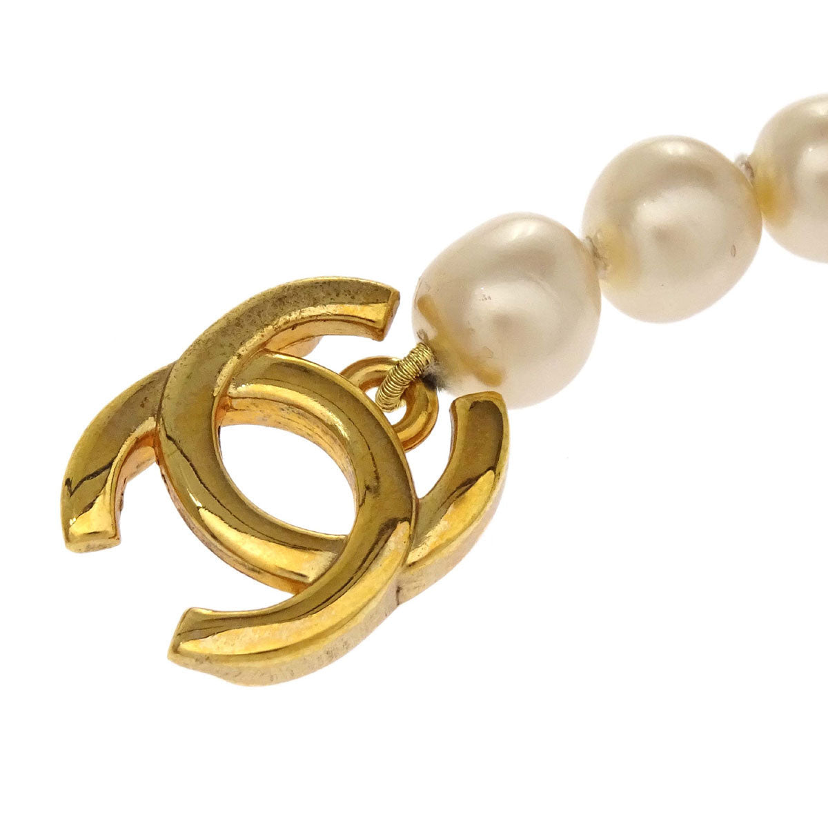 Chanel CC Turnlock Gold Costume Pearl Chain Necklace 96A
