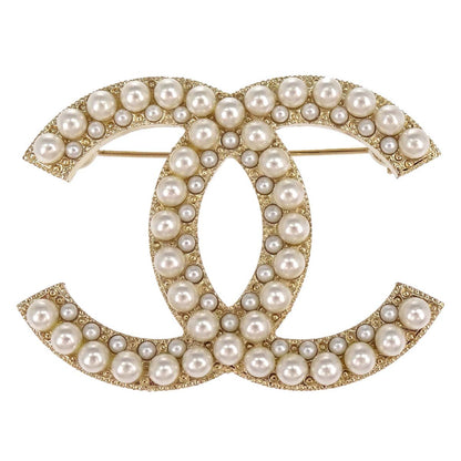 Chanel CC Costume Pearl Brooch Pin Gold A19V