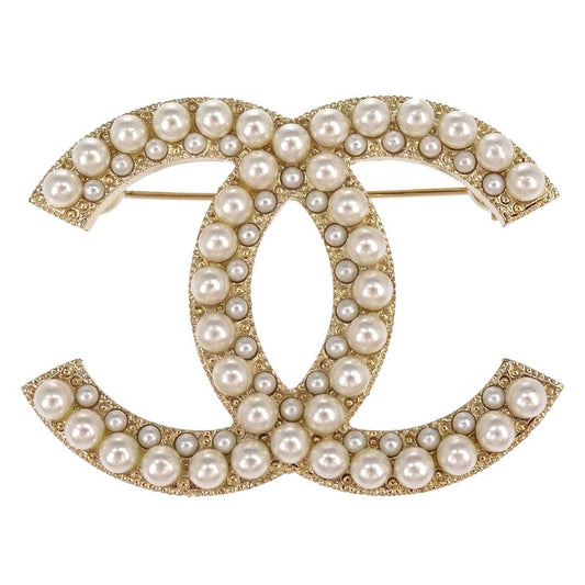 Chanel CC Costume Pearl Brooch Pin Gold A19V