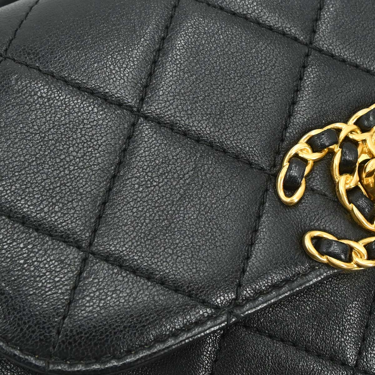 Chanel 2019 Black Lambskin Dix-Neuf 19 Waist Bum Bag