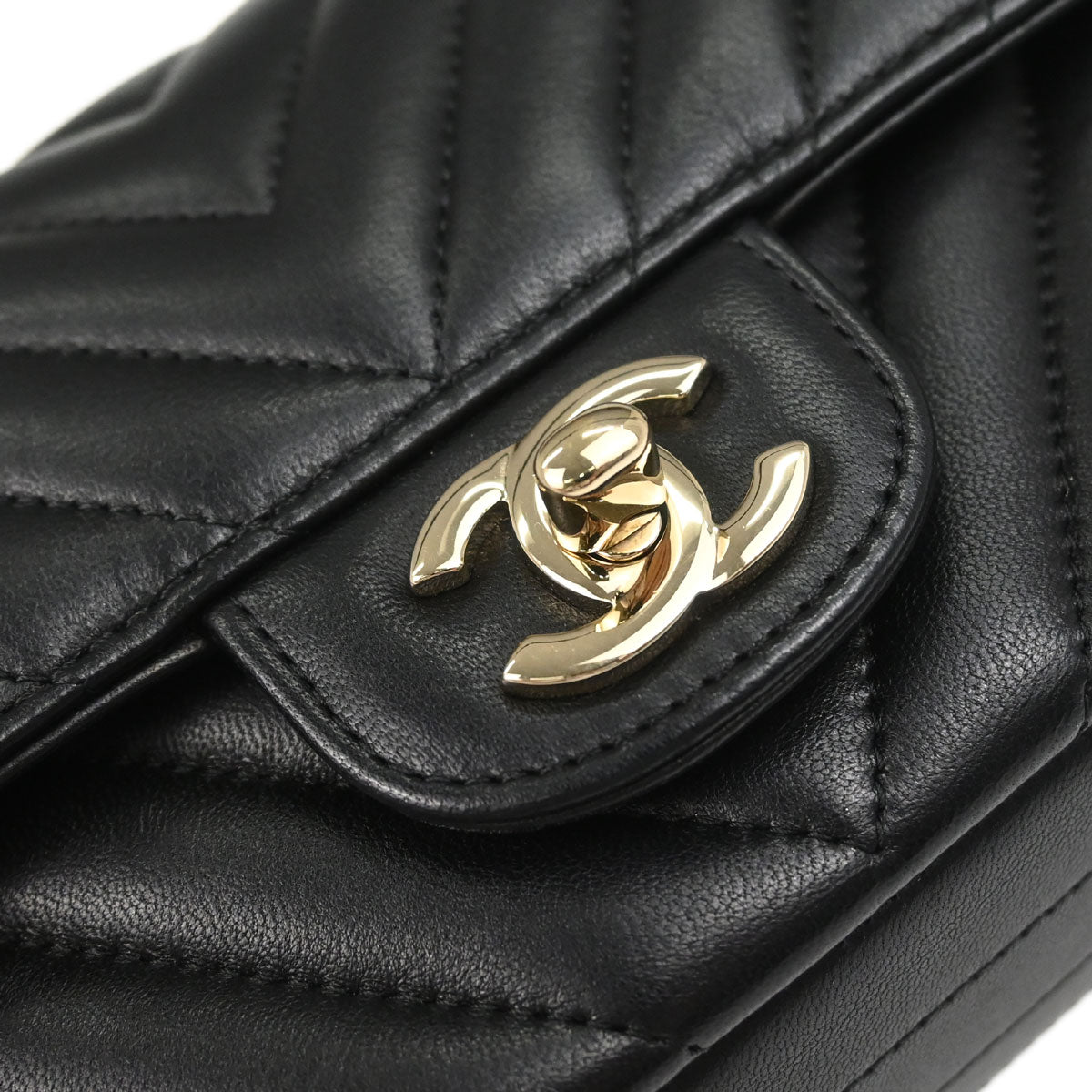 Chanel Black Lambskin Chevron Single Flap Shoulder Bag