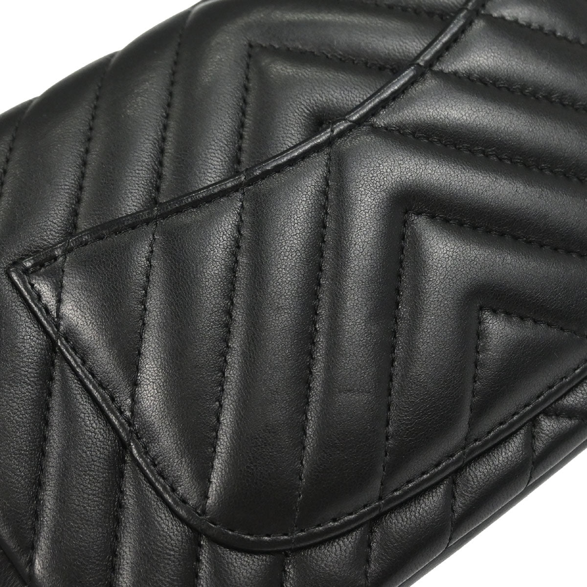 Chanel Black Lambskin Chevron Single Flap Shoulder Bag