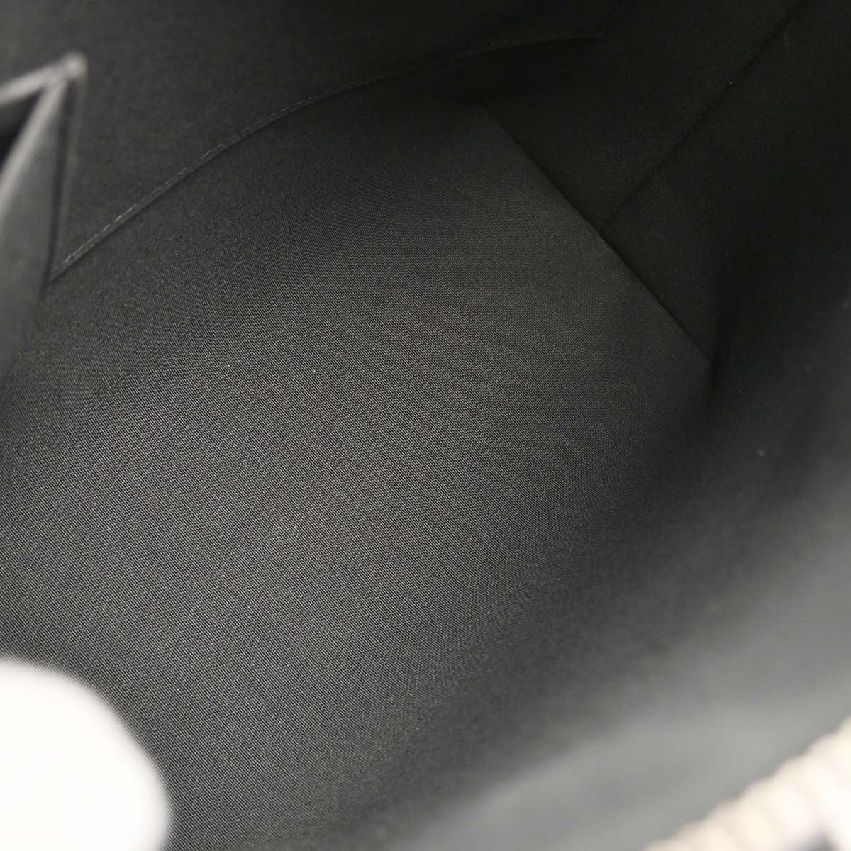 Louis Vuitton Black Epi Lockit PM Tote Handbag M42292